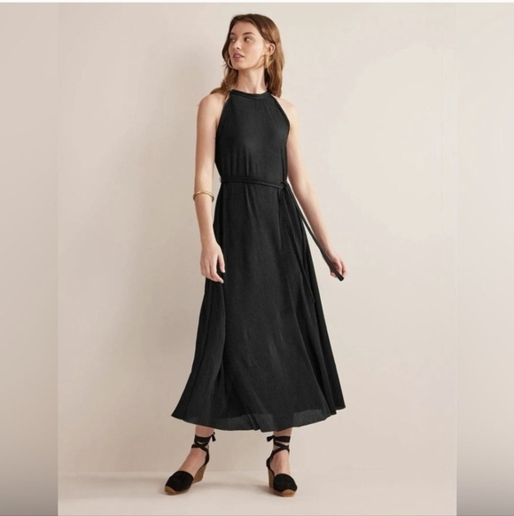 Boden Dresses & Skirts - Boden Jersey Plisse Maxi Dress